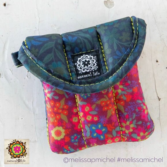 NATURAL LIFE Earbud Case - Mauve Garden Floral - Picture 1 of 2